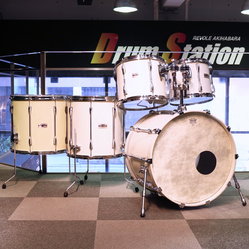 YAMAHA Recording Custom 5pc Drum Kit 22BD，18FT，16FT，13TT，12TTの画像